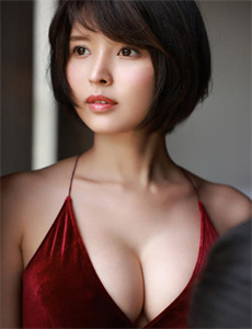 大牛影库存集-杨贵妃秘史吻戏