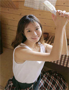 一区二区传媒有限公司-白鸟久美子